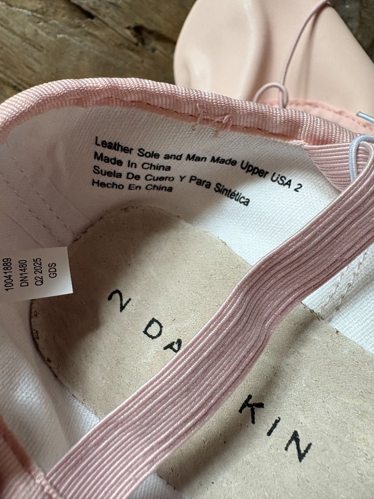 Danskin Freestye Pink Leather Kids Ballet Shoes Size 2 Nwt — image 2 of 4